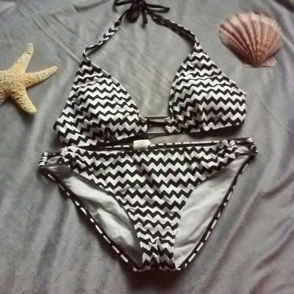 Trina Turk bikini - Picture 3 of 5